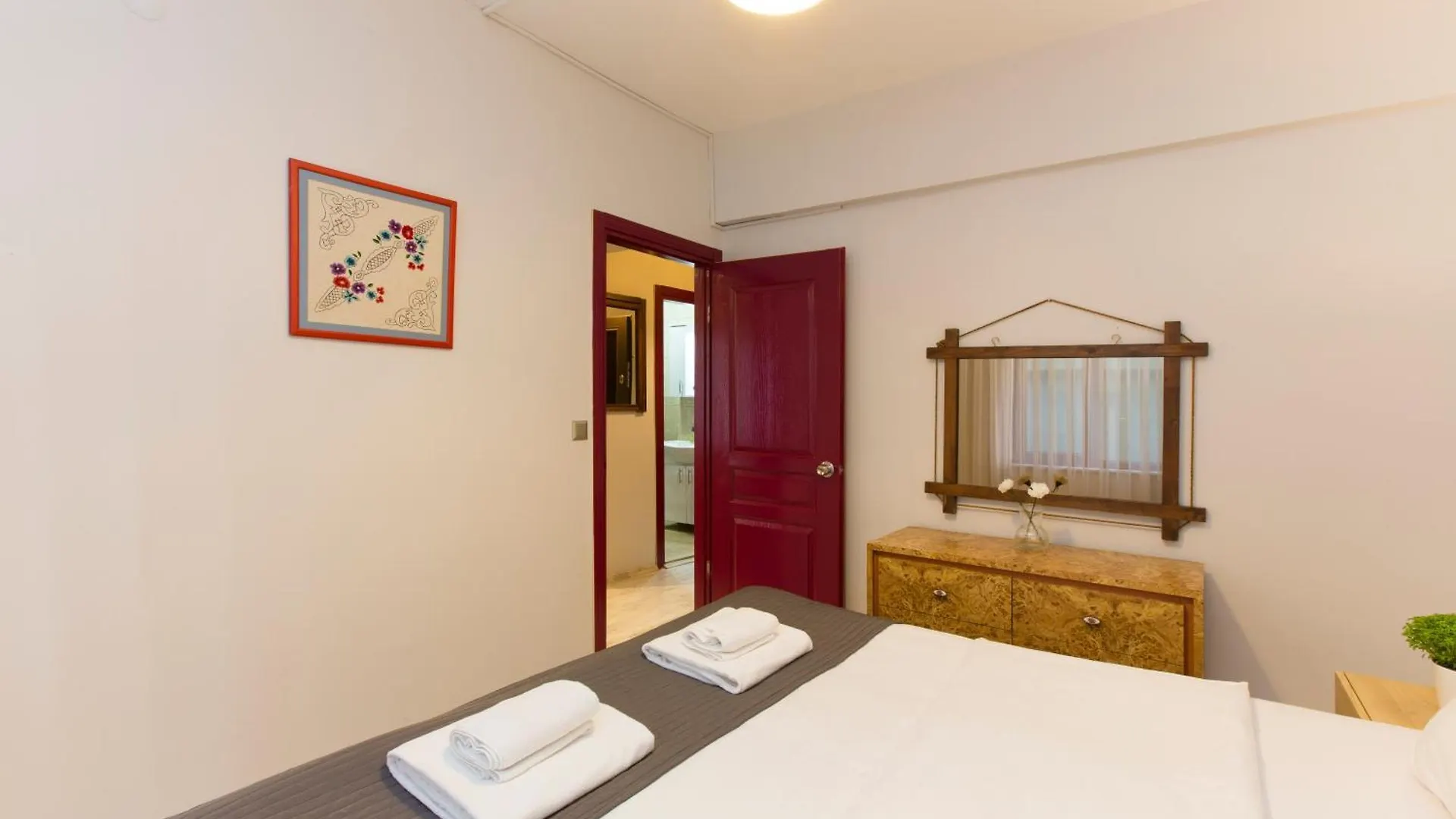 Istanbul Apartments Istiklal 0*,
